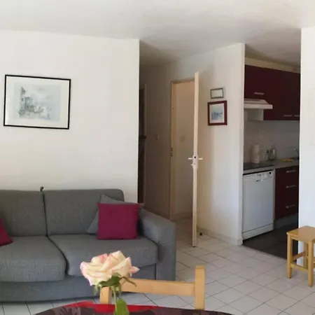 Proche De Tout A Pied, T2 Cab6, Piscine, Parking Апартаменти *